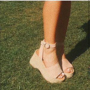 Dolce Vita Lesly Wedge Sandal